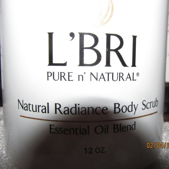 L'BRI Valentine Pamper Pack Body Scrub, Body Wash, Clay Masque free shpg - Picture 4 of 10